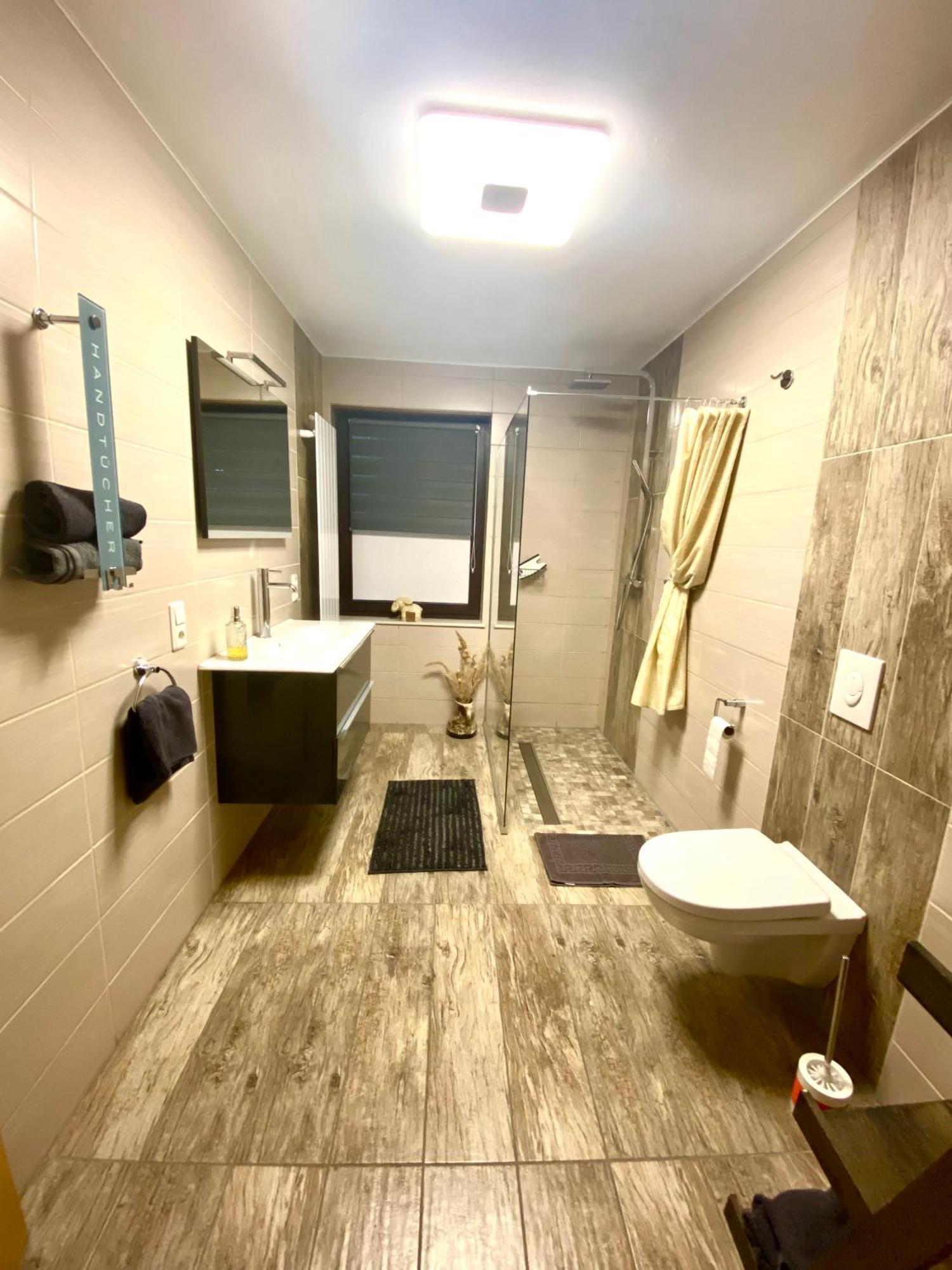 Ferienwohnung Zum Koenig ブレム エクステリア 写真